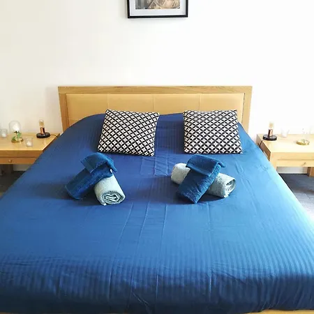 Apartment Elegant In The Heart Of Just Steps From The Chateau Chantilly