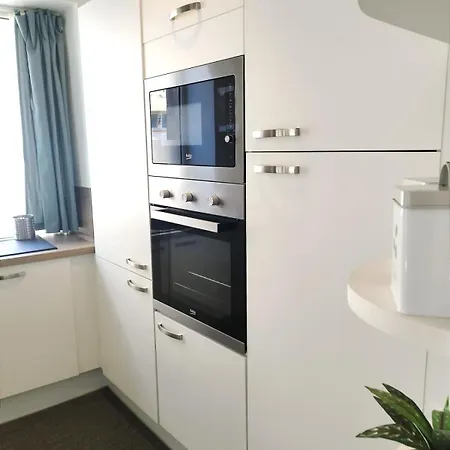 Appartement Elegant In The Heart Of Just Steps From The Château *